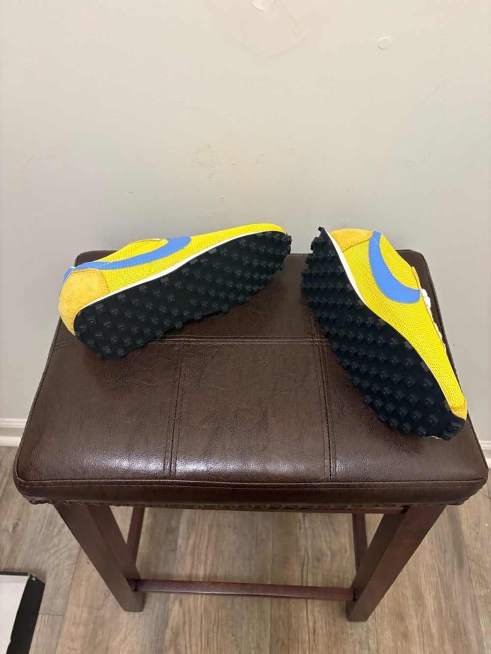 Nike Yellow and University Blue LD-1000 Sneakers .Women’s size 7 /Mens size 5.5 - Picture 5 of 8